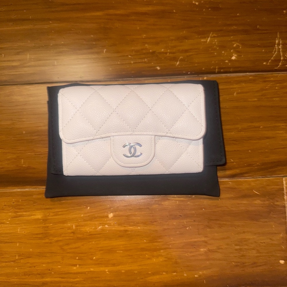 Chanel White Quilted Women's Bag